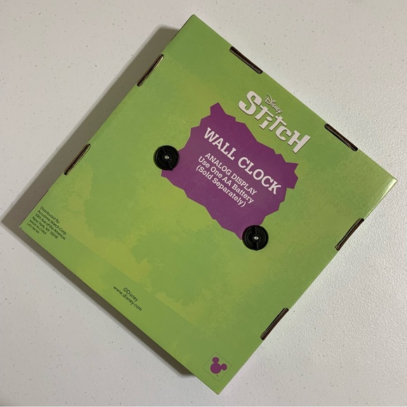 Disney Stitch Analog Wall Clock-NIB - Picture 4 of 5